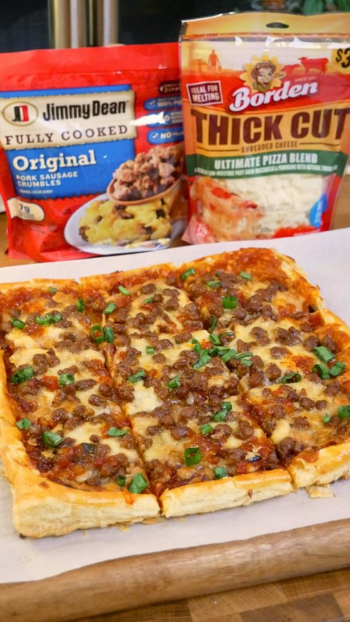 Instagram post by @jeccachantilly for Jimmy Dean. Caption reads: This buttery, flaky, Cheesy Sausage Kimchi Jam....