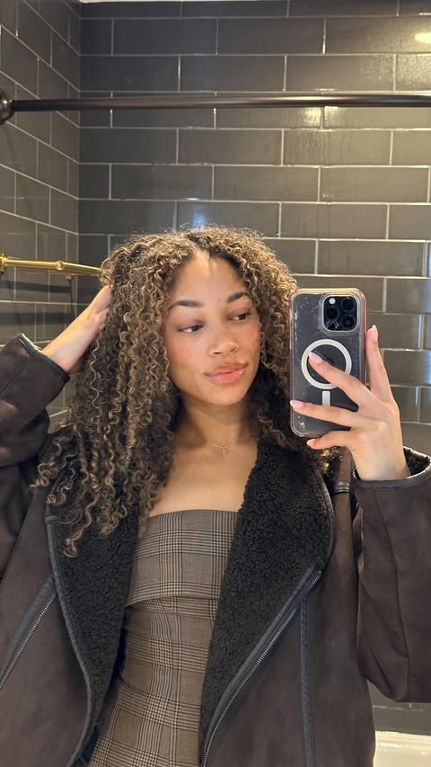 Instagram post by @_jadabrown for DICK'S Sporting Goods. Caption reads: We all grew up with @dickssportinggoods — now you....