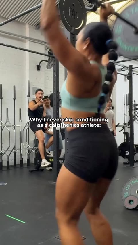 Instagram post by @danielemendoza for True Protein. Caption reads: [...] stayed fuelled with some lollies and....