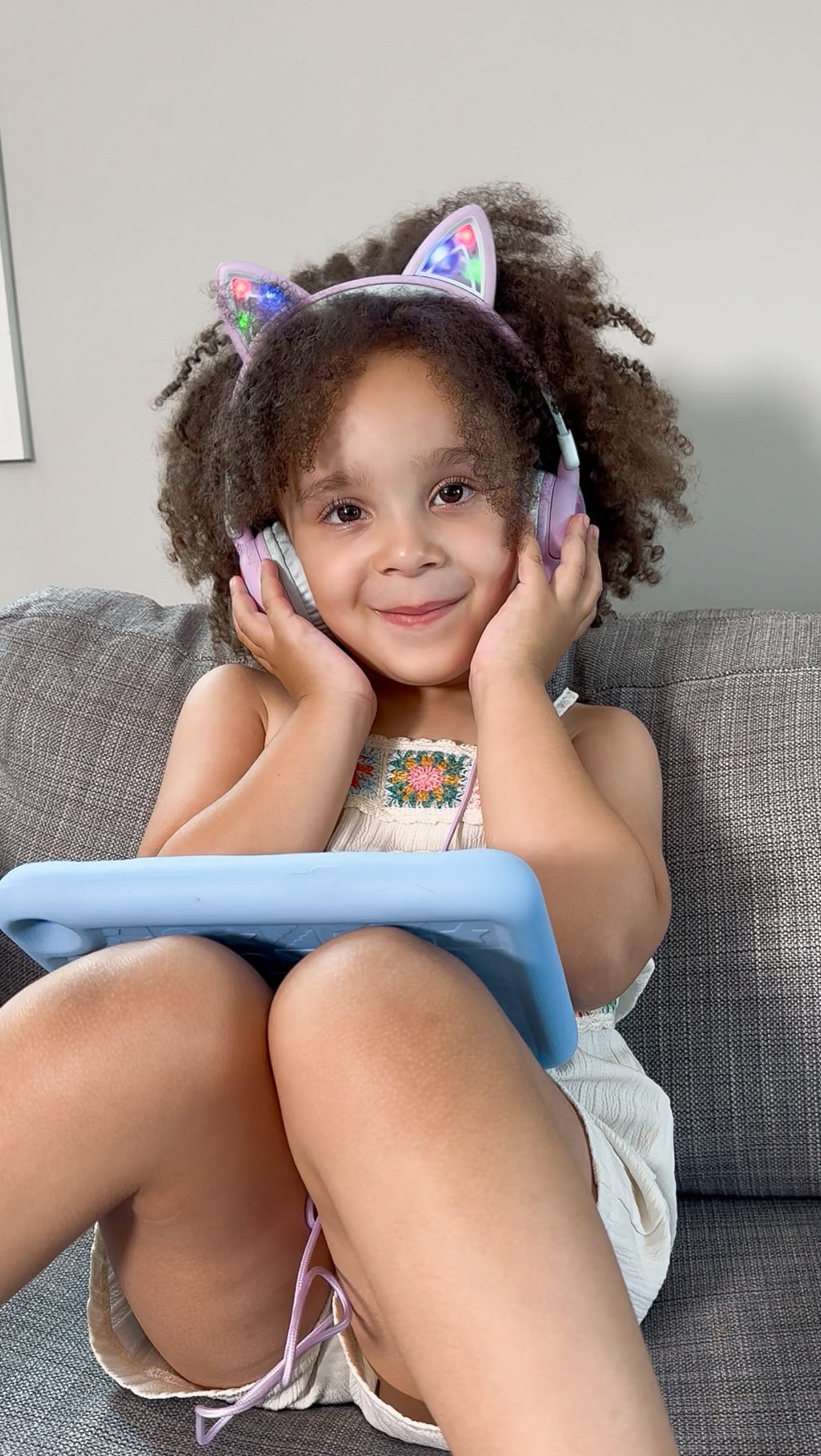 Instagram post by @busekaragozler for iClever. Caption reads: Back to school = prep mode ON 
These @icleverkids....