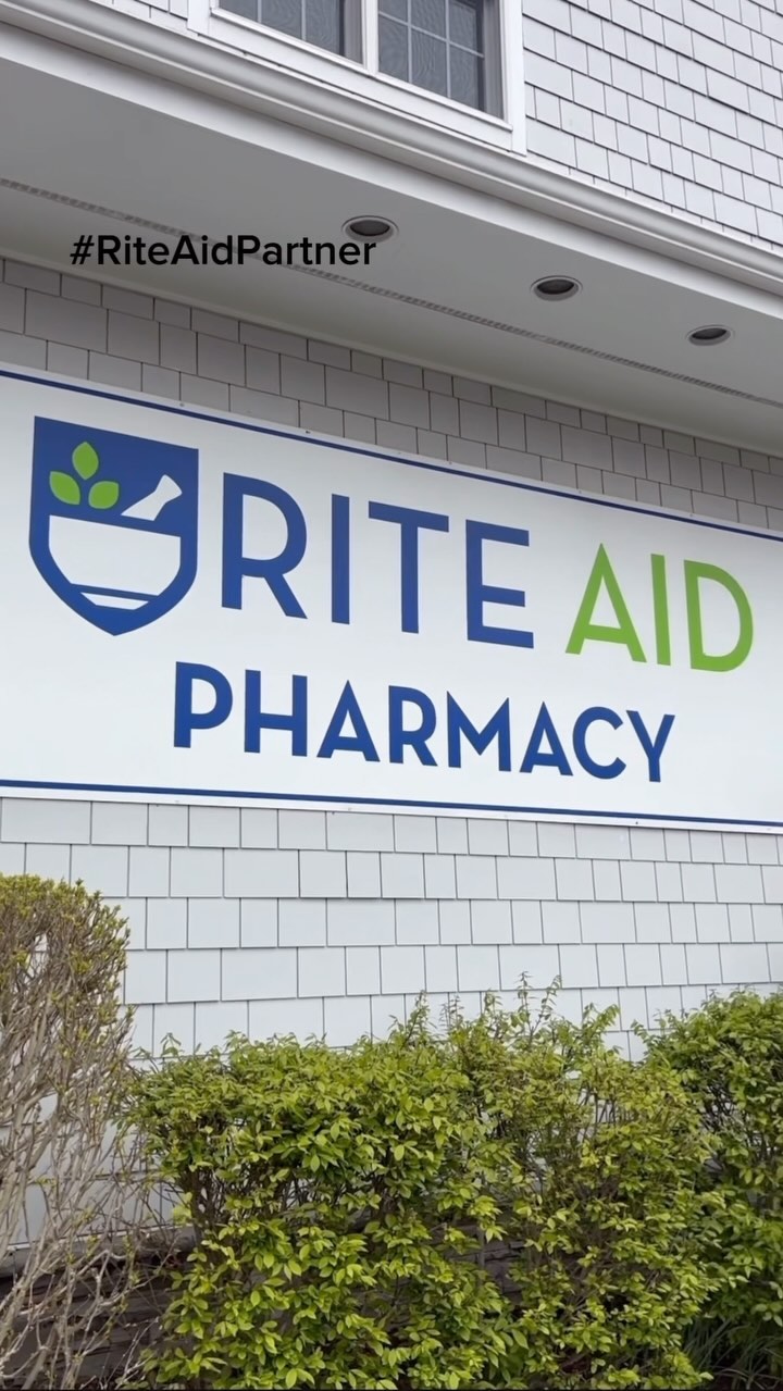 Instagram post by @dutchdeccc for Rite Aid. Caption reads: #Ad #RiteAidPartner Build the ultimate Mother’s....