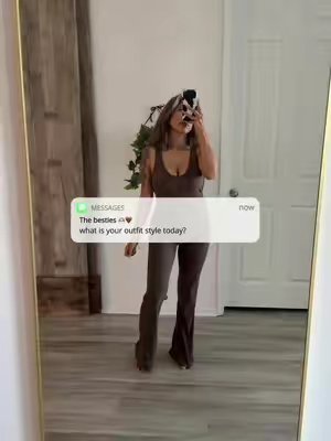 TikTok post by @styled.daylee for CAKES body. Caption reads: [...] I’m holding up the girls I’m using @CAKES....