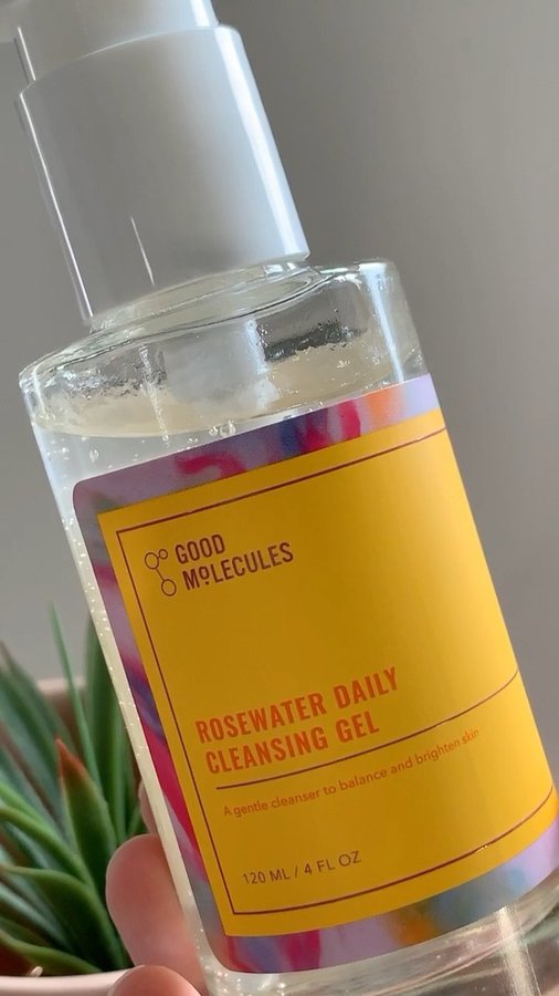 Instagram post by @maiyabellexo for Antipodes Skincare. Caption reads: AM Skincare Routine 💦

I change up my morning....