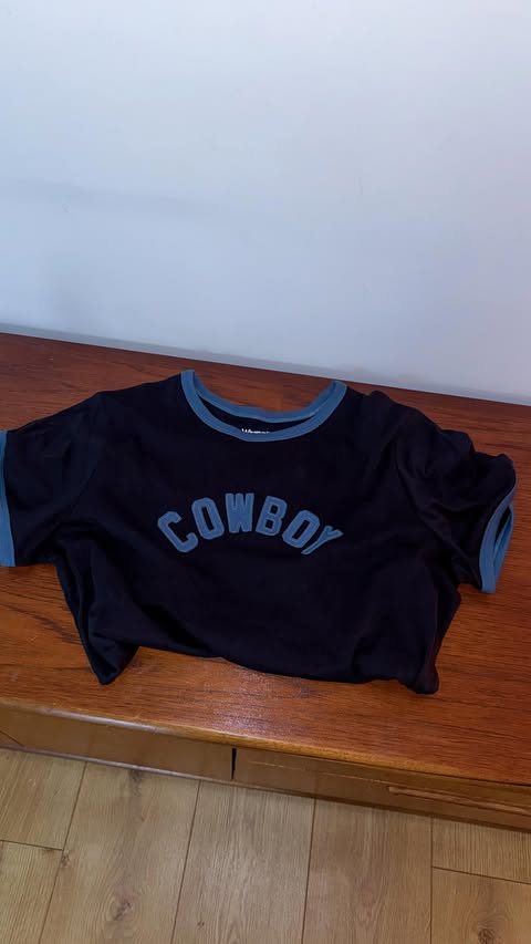 Instagram post by @gracesurguy for Wrangler. Caption reads: So I filmed this @wrangler_europe outfit at 3....