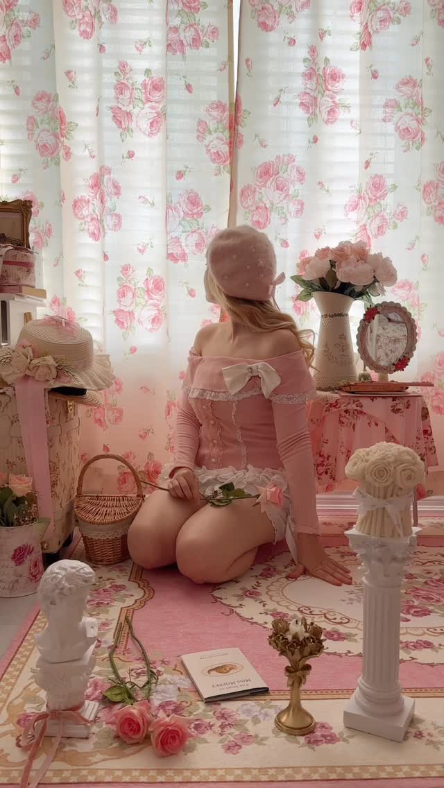 Instagram post by @cottondolly for ROMWE. Caption reads: Fall princess outfit inspo which outfit is your....