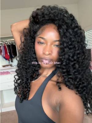 TikTok post by @lailamichelle.fit for Tahikie Hair Shop. Caption reads: 🤏🏾💞 @Tahikie #SohoChic #halfwig....