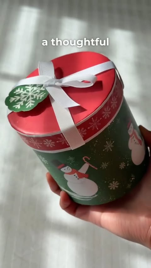 Instagram post by @ishreyakothari for philosophy. Caption reads: [...] finally understand why it’s such a classic.....