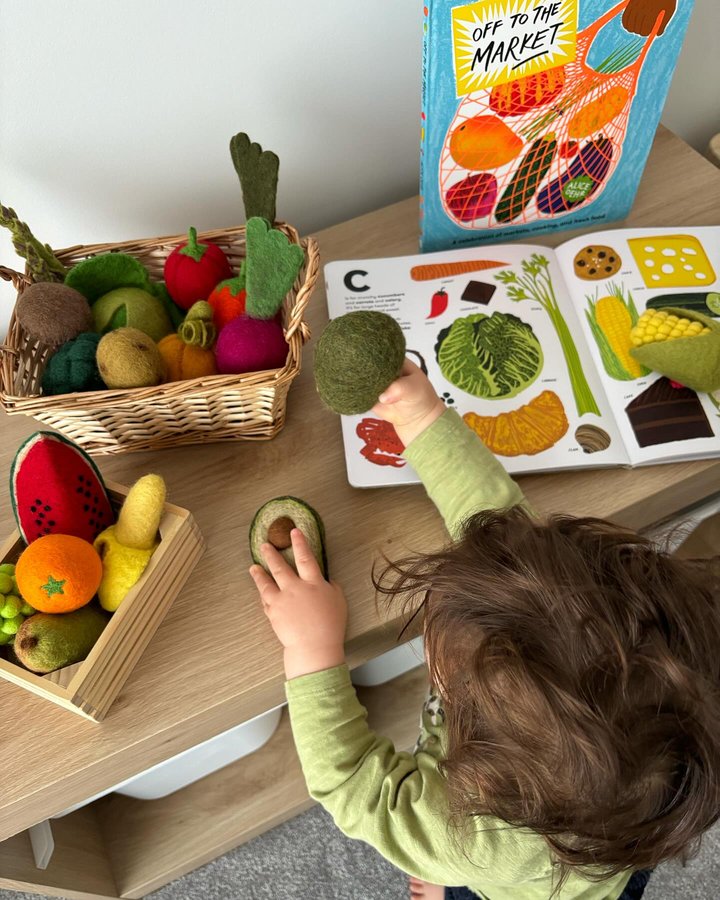 Instagram post by @littlehandsbigplay for Tara Treasures. Caption reads: [...] I are off to the market! We used our....