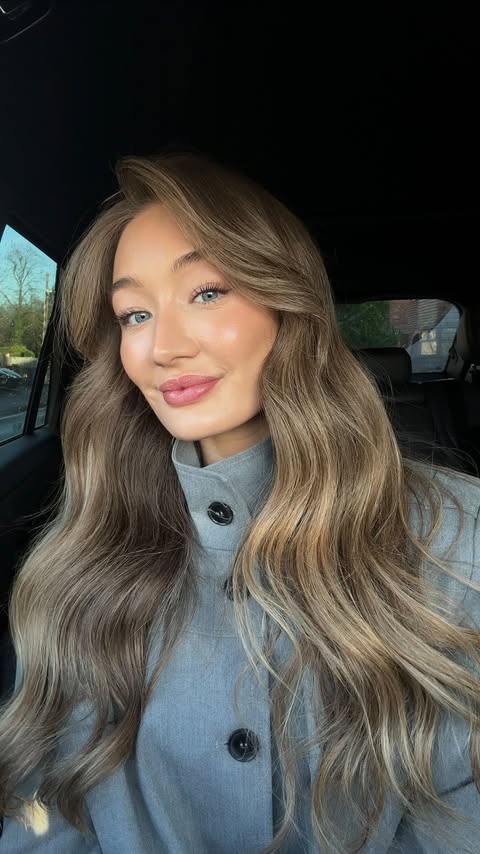 Instagram post by @bethansowerbyy for Elizabeth Arden. Caption reads: [...] that actually provide lip care too!....