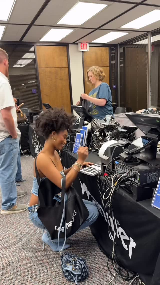 Instagram post by @lillianparham for Lee Jeans. Caption reads: @leejeans @wrangler invited me to their Warehouse....