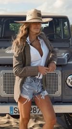 Instagram post by @kellybensimon for Douglas Elliman. Caption reads: Lifestyle is where you live and how you live....