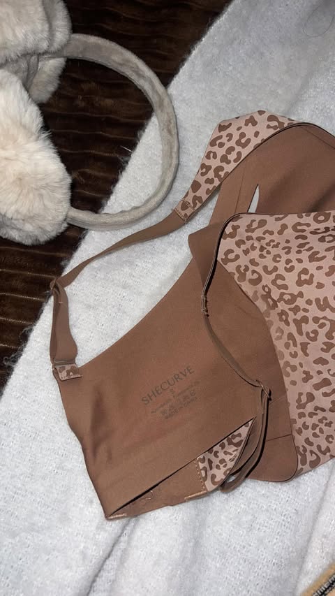 Instagram post by @mommii_cj for SheCurve. Caption reads: [...] painless comfort and support bra with....