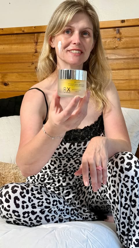Instagram post by @shellyraycreates for Beekman 1802. Caption reads: [...] after my weight loss journey. The Beekman....