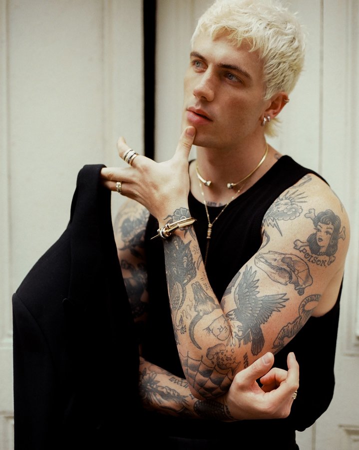 Instagram post by @tannerareese for Boucheron. Caption reads: Boucheron crafts more than jewelry – it builds....