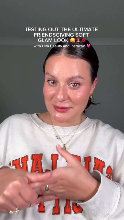 Instagram post by @taylorbosmann for Instacart. Caption reads: #ad the ultimate lip combo & glam look that will....