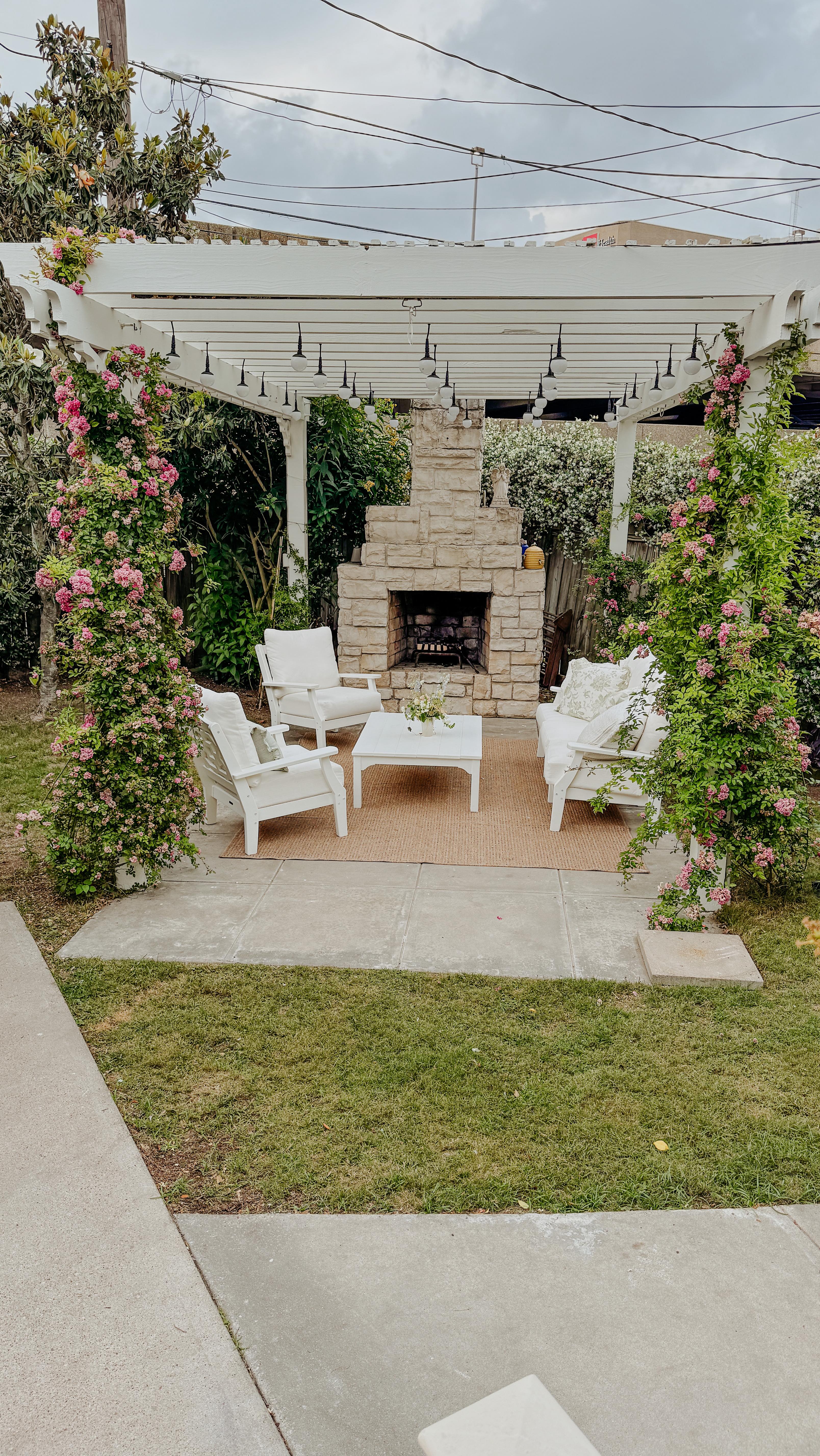 Instagram post by @therosiescorner for Polywood. Caption reads: [...] with our new gorgeous outdoor set from....