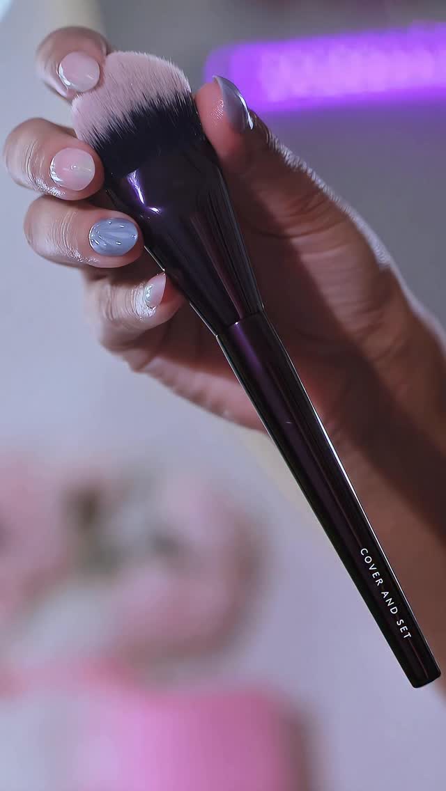 Instagram post by @makeupglamlu for ANISA Beauty. Caption reads: [...] Say less 💅 The Cover & Set Brush by....