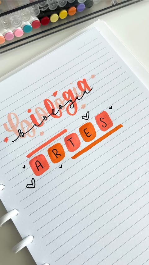 Instagram post by @kaclarastudies for Ohuhu Art Supplies. Caption reads: Ideia de título com @ohuhuart Waikiki Markers 💫 •....