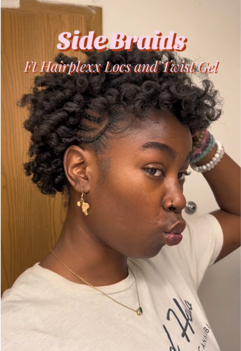 TikTok post by @finessedbyjazia for Hairplexx Beauty. Caption reads: [...] my natural hair lately!!! Gel from....