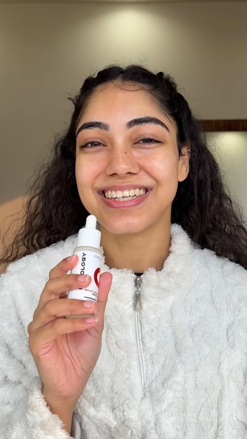 Instagram post by @skincarewithsom for Novology. Caption reads: [...] me for linkkk 🫶🏻

I’ve been loving....