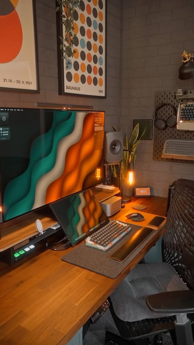 Instagram post by @naj_visuals for Aukey. Caption reads: [AD | WERBUNG] This AUKEY PB-Y44 battery pack is....