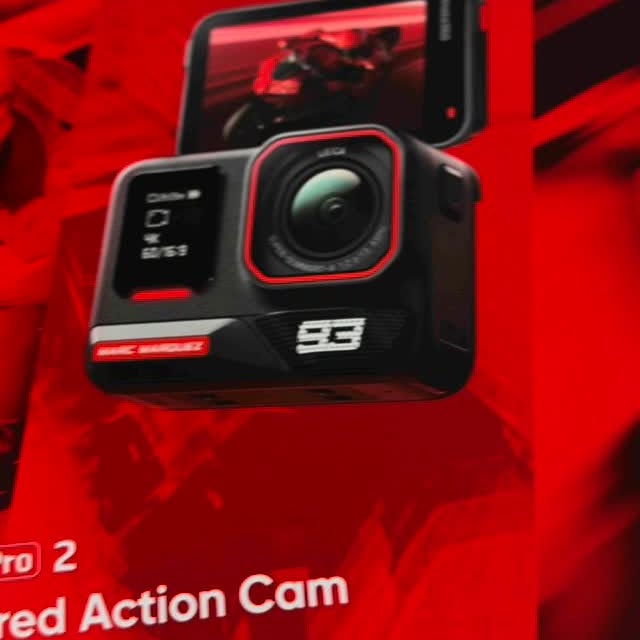 Instagram post by @sir_v4s for Insta360India. Caption reads: ORA PUOI FARLO COME IN MOTOGP.

Insta360 ACE PRO 2....
