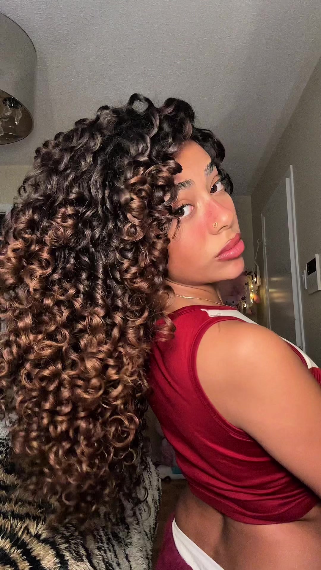 TikTok post by @emily.demian for KISS Colors & Care. Caption reads: [...] #KissColorsandCare #KissColorsCarePartner....