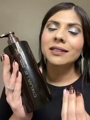 TikTok post by @gjocelyn9 for Cyklar. Caption reads: [...] #bodywash #pielbonita #cuidadodelapiel....