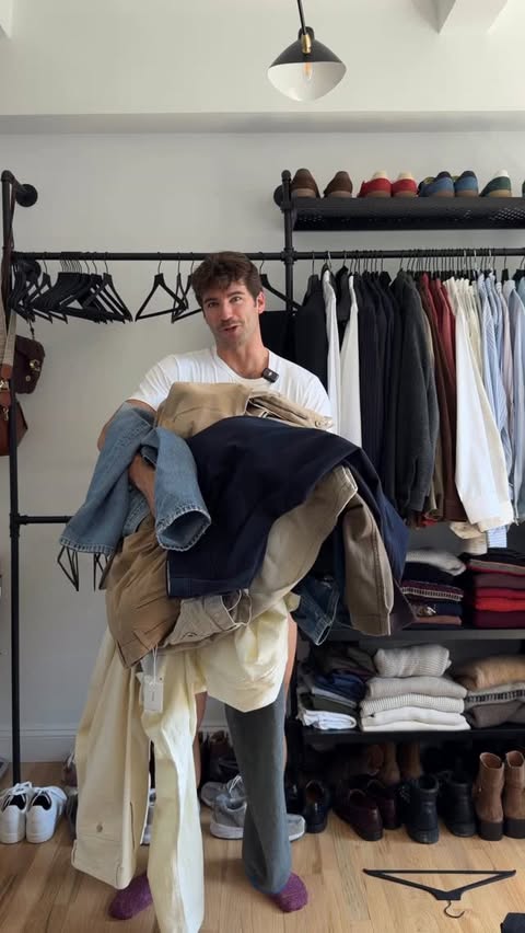 Instagram post by @taylorjphillips for Vinted. Caption reads: [...] and follow us @ taylorandjeff on @vinted.....