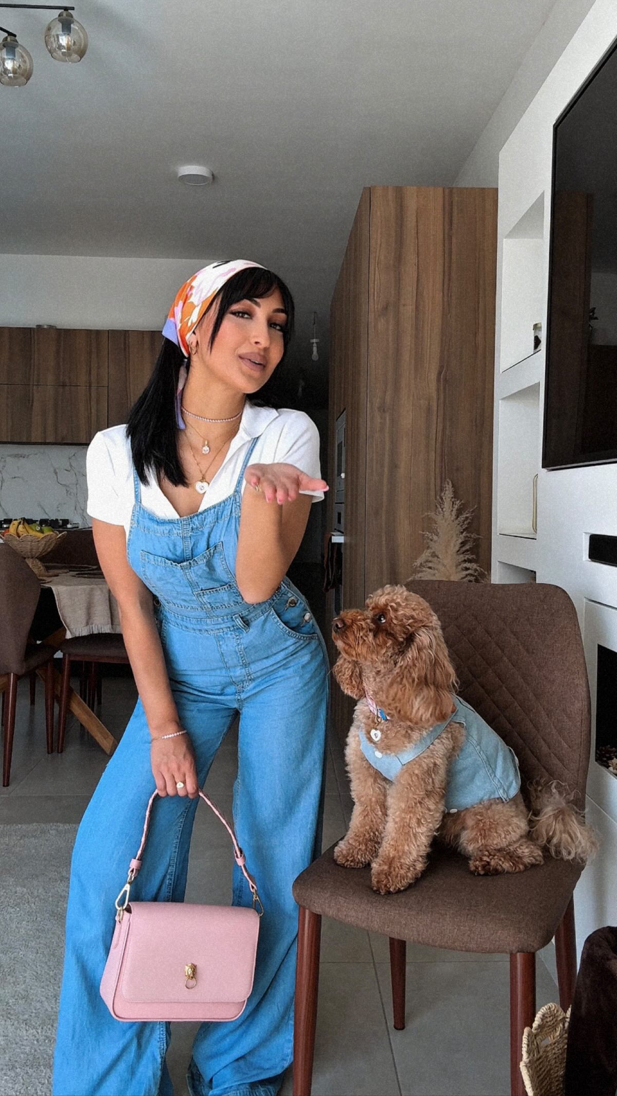 Instagram post by @abigail.vick for Mvintage. Caption reads: [...] are these matching accessories from....