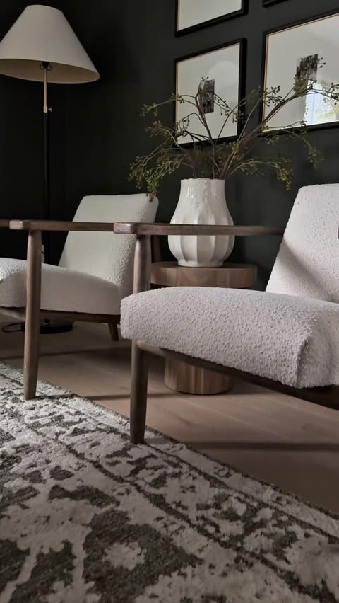 Instagram post by @donnadelaine_home for Wayfair. Caption reads: [...] new look! 

Comment shop for a....