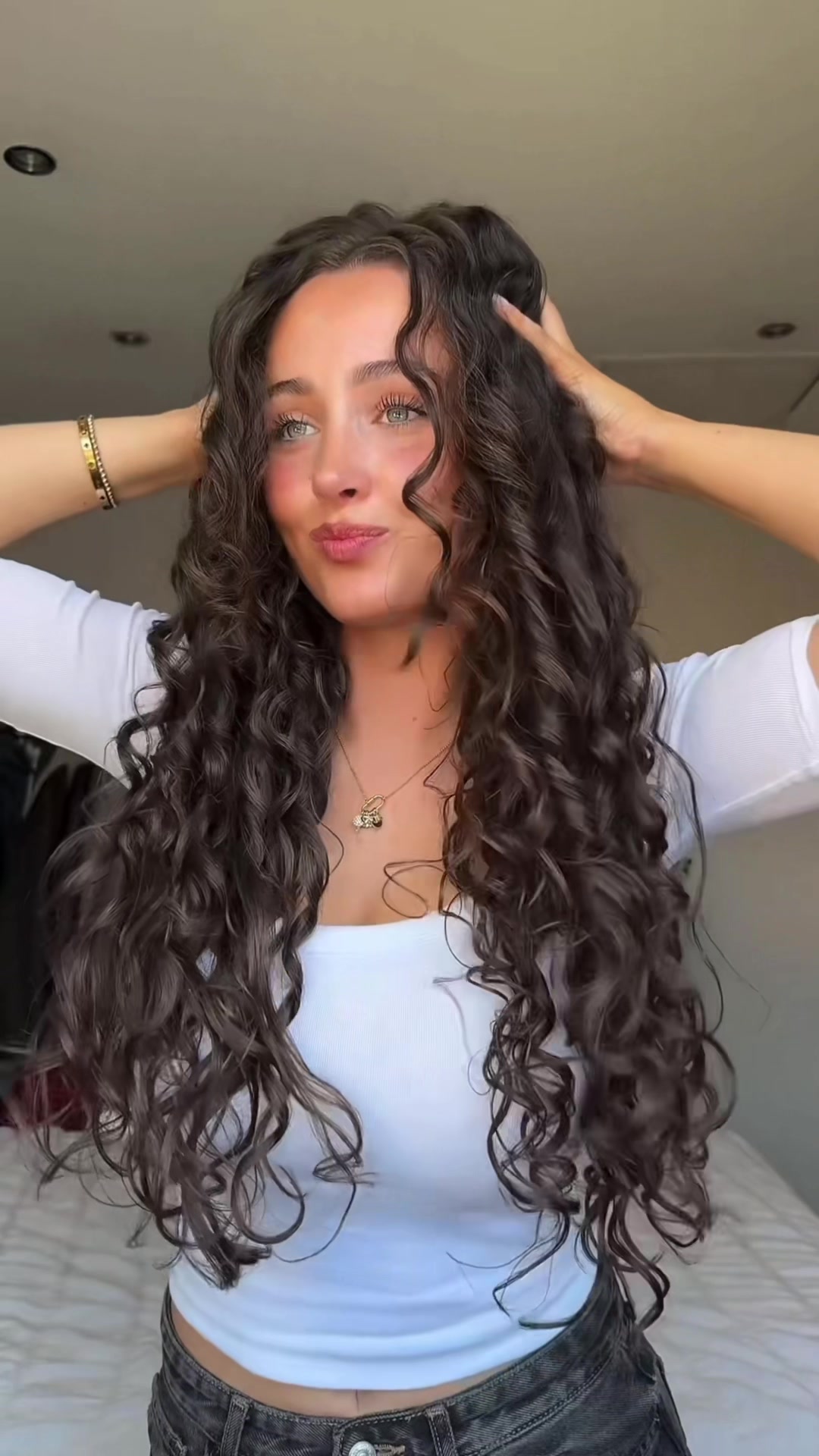 TikTok post by @by.loren for Cocoandeve. Caption reads: [...] my new fav curl detox duo ✨ @Coco&Eve....