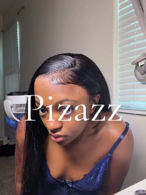 TikTok post by @theeetinymama for Pizazz Hair. Caption reads: [...] do a side part on my new wig from....