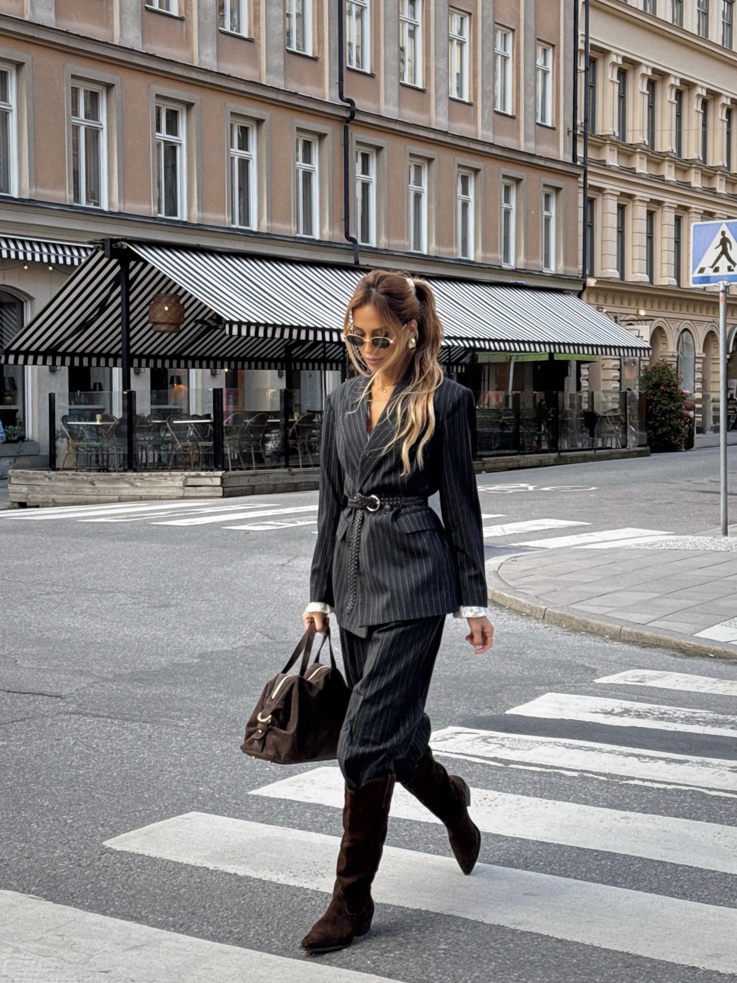 Instagram post by @milas_homemade_ for Lindex. Caption reads: Koja kombinacija vam je lepša, 1 (odelo) ili 2....