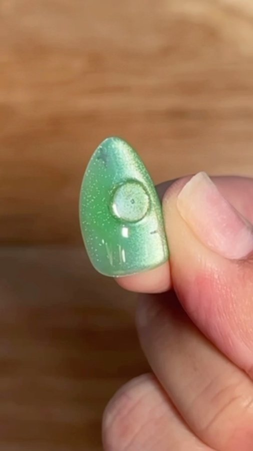 Instagram post by @nats_tutorials for Chillhouse. Caption reads: Test these @cashapp x @chillhouse nails out for....