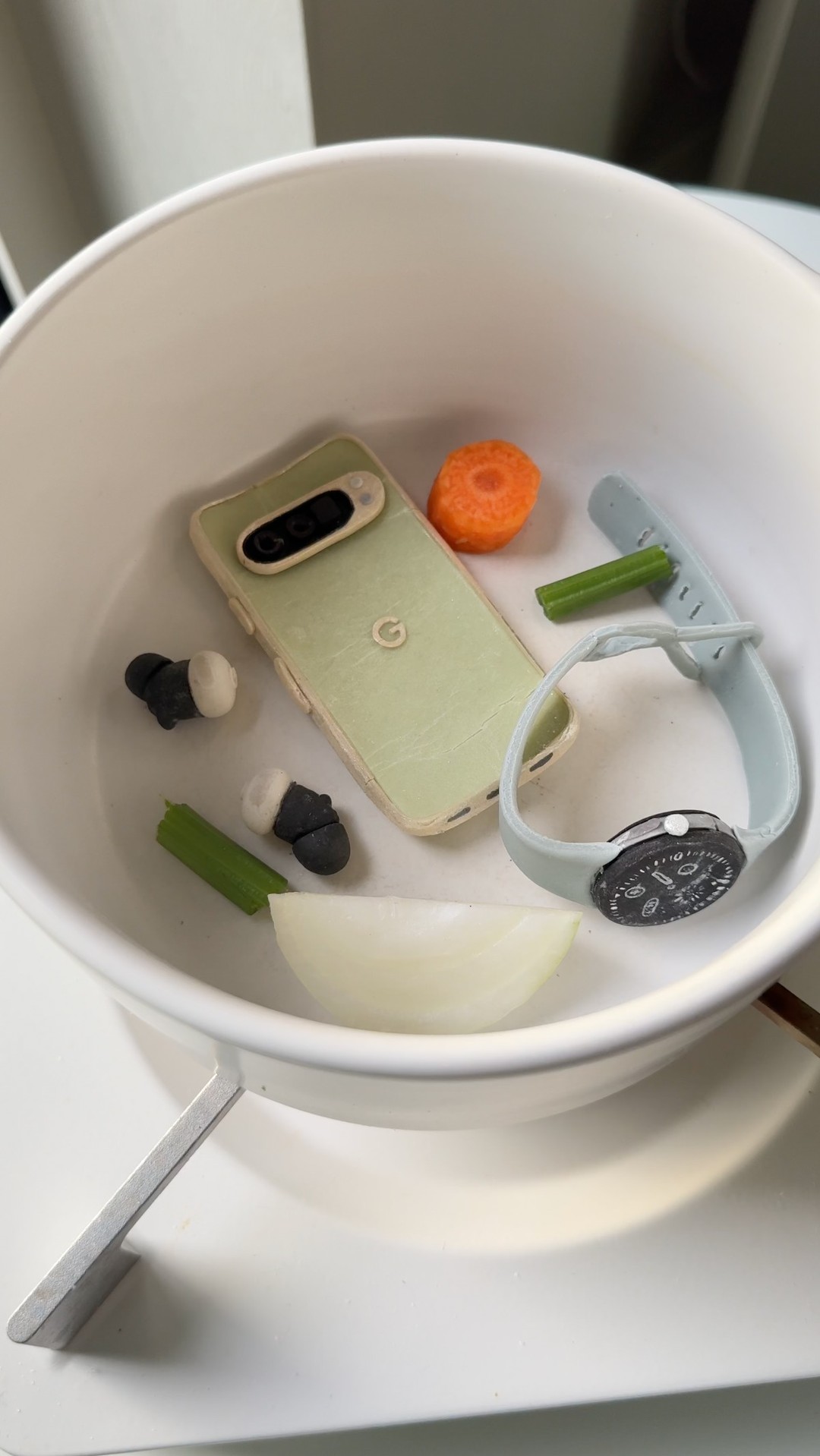 Instagram post by @sibatable for Google Pixel. Caption reads: AD Pixel pasta soup, anyone? 😋📱.