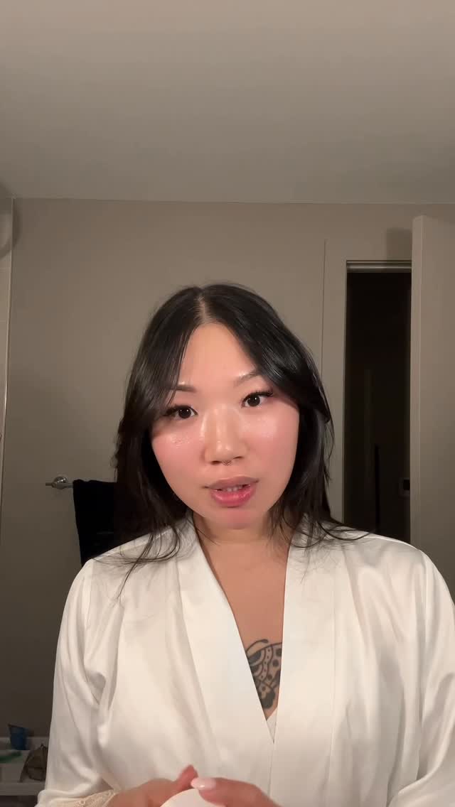 Instagram post by @saerijane for Skinfix. Caption reads: Moo Deng unnie

@skinfix triple lipid peptide....