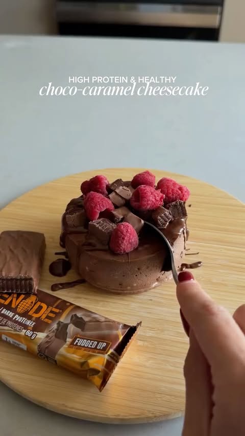Instagram post by @itsboutheina for Grenade. Caption reads: [...] high-protein dessert featuring the....