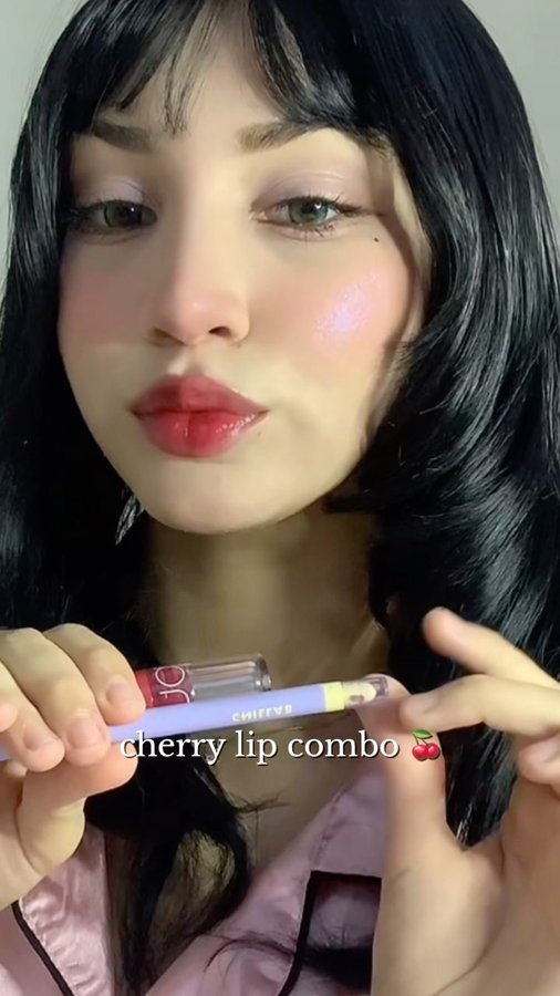 Instagram post by @gigidotel for Chillab. Caption reads: cherry lip combo 🍒

Products: 

Chillab....