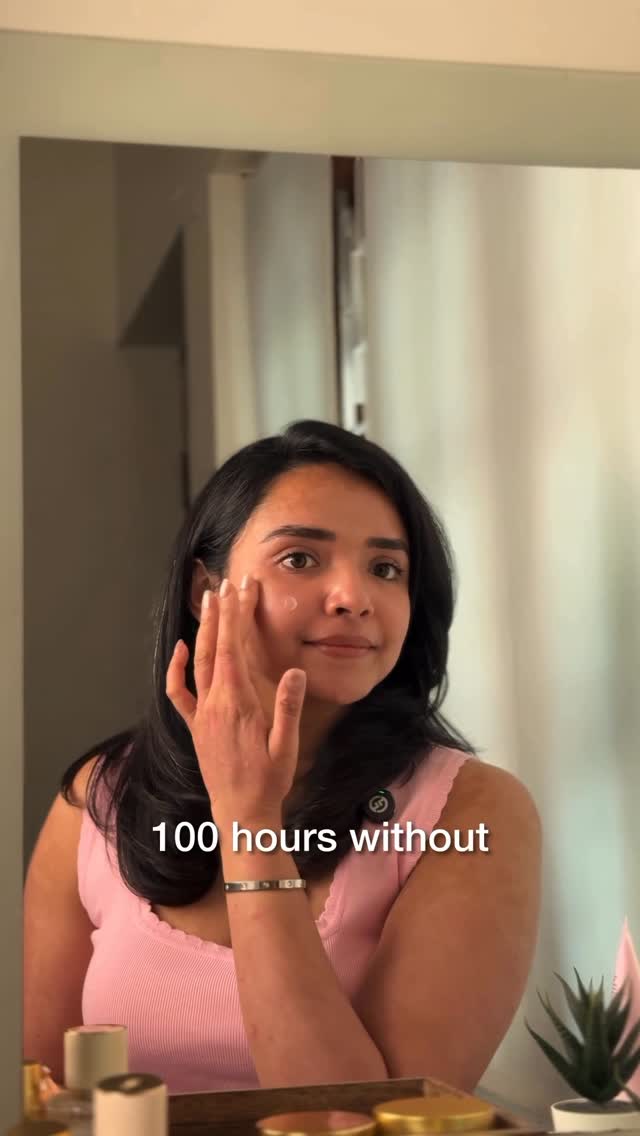 Instagram post by @shrestha_tiwari for Foxtale. Caption reads: Psoriasis and winters have never really gotten....