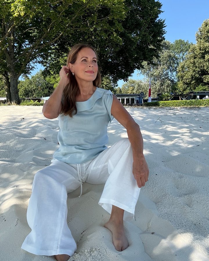 Instagram post by @gabymuller1 for Linticoshop. Caption reads: [...]  Bezahlte Partnerschaft mit
@linticoshop....