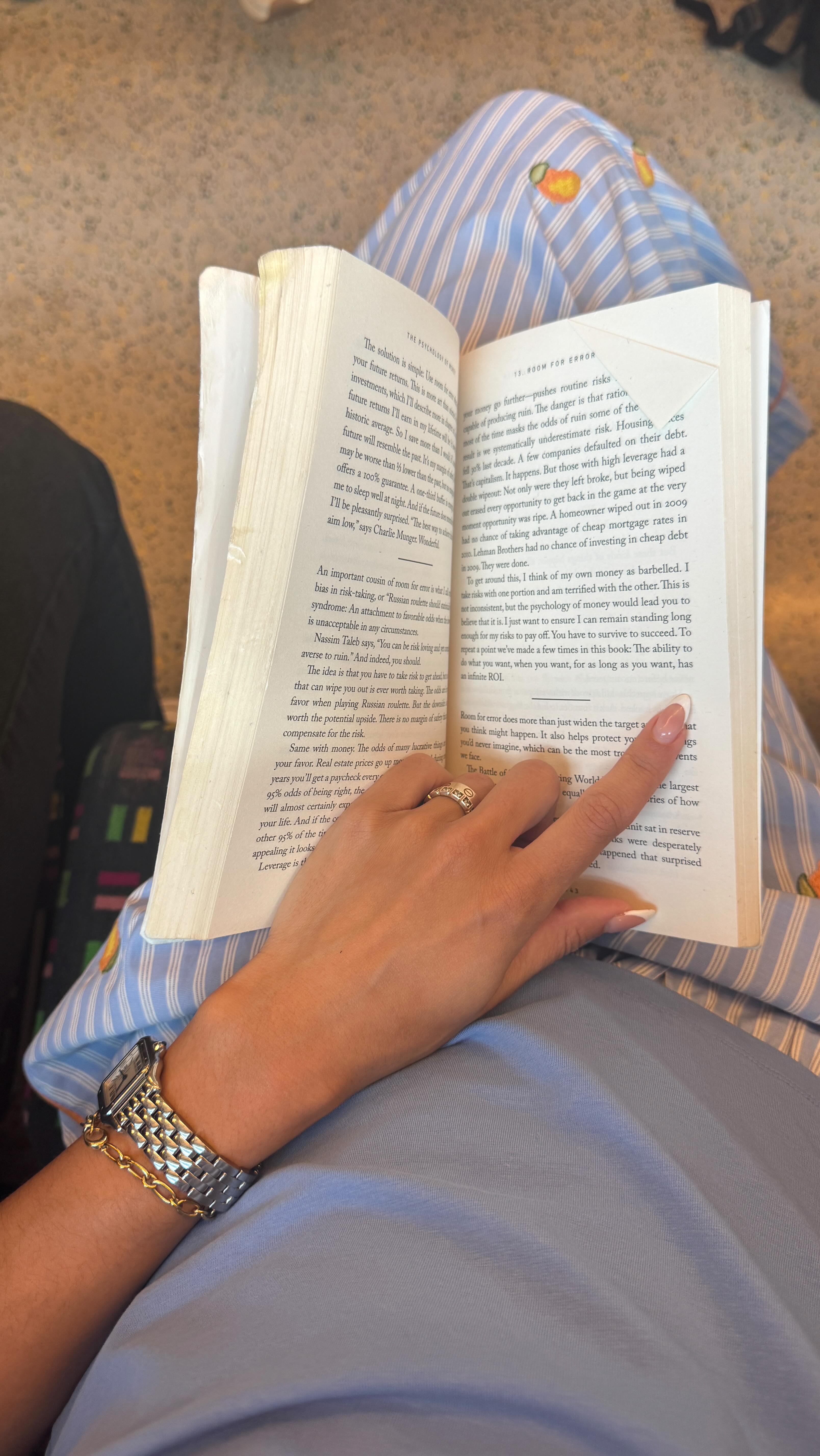 Instagram post by @selinepettersen for Bangerhead. Caption reads: [...] my must haves this summer🦋 Head to....