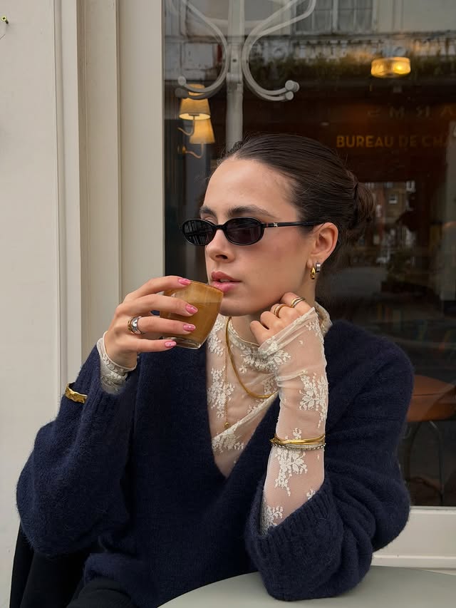 Instagram post by @tia_dewitt for BOHOMOON. Caption reads: [...] always complete with stacked jewellery....
