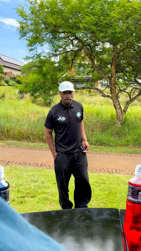 Instagram post by @skitsbysphe for POWERADE. Caption reads: [...] #reels #sama28 #ad #powerade.