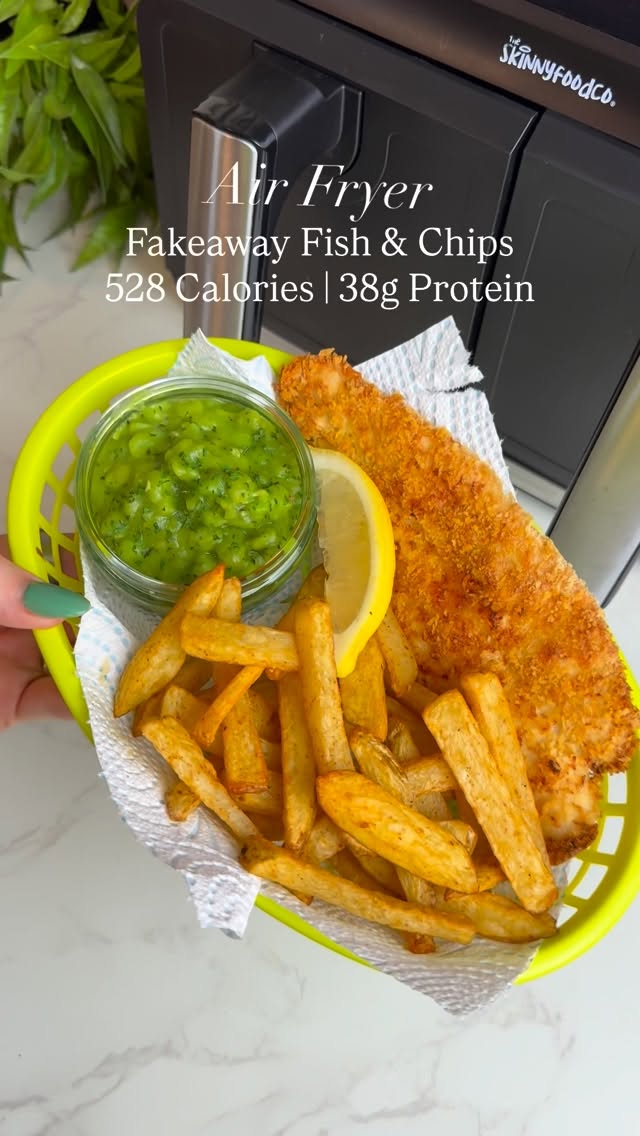 Instagram post by @slimming.gym.and.gin for The Skinny Food Co. Caption reads: Recipe in caption ⬇️ Air Fryer Fish and Chips....