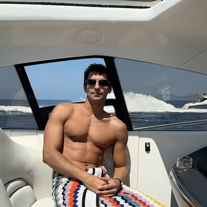 Instagram post by @franciscofaria for Missoni. Caption reads: isla bonita in familia @mytheresa.men @missoni....