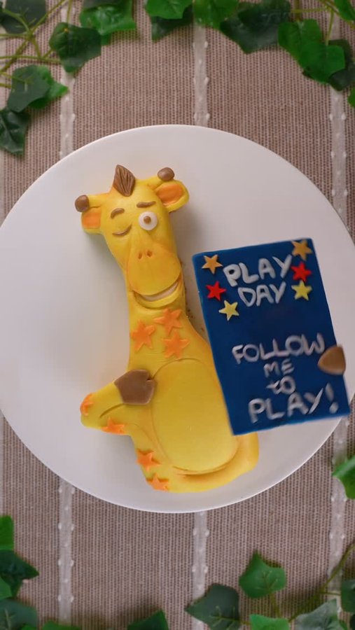Instagram post by @bakingthursdays for Toysrus. Caption reads: [...] near you in the posts pinned to the @toysrus....