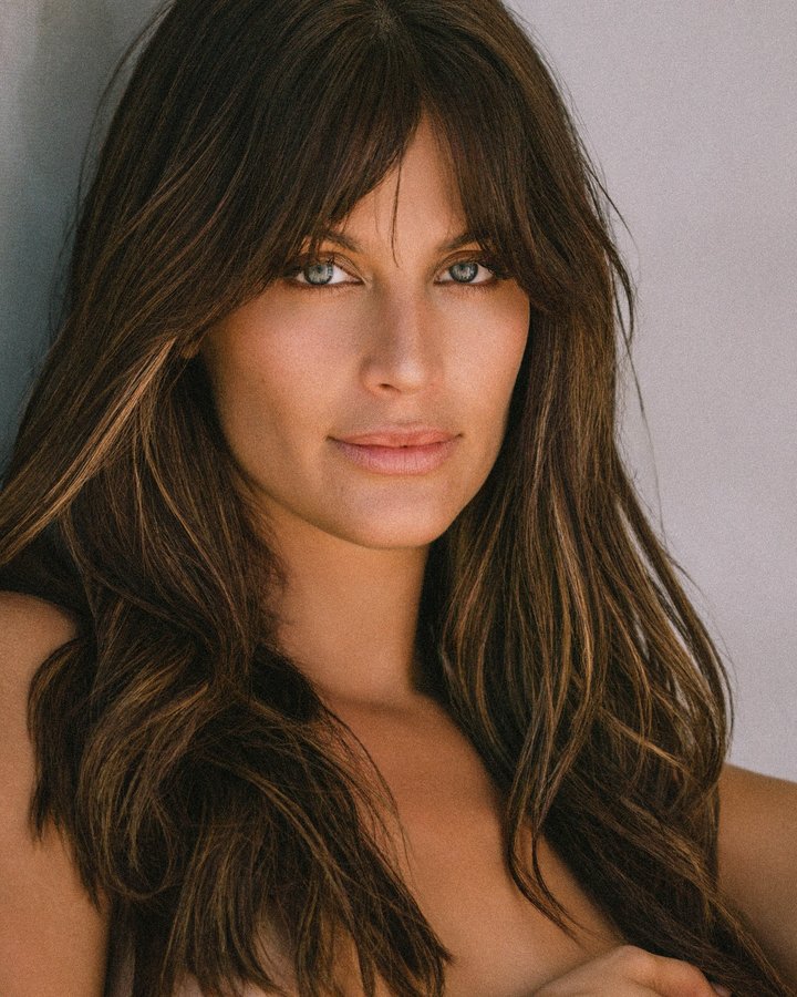 Instagram post by @desirecordero for Select Model Paris. Caption reads: Let the season inspire your next big move. 🌊.