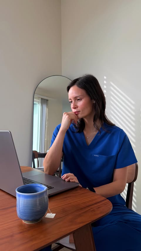 Instagram post by @rachelsouthard for Jaanuu. Caption reads: [...] of luxury, this new Galaxy Blue by @jaanuu....
