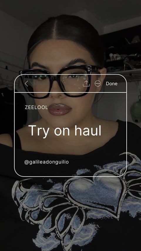 Instagram post by @galileadonguilio for Zeelool. Caption reads: [...] Use discount code: galypic for 10% off....